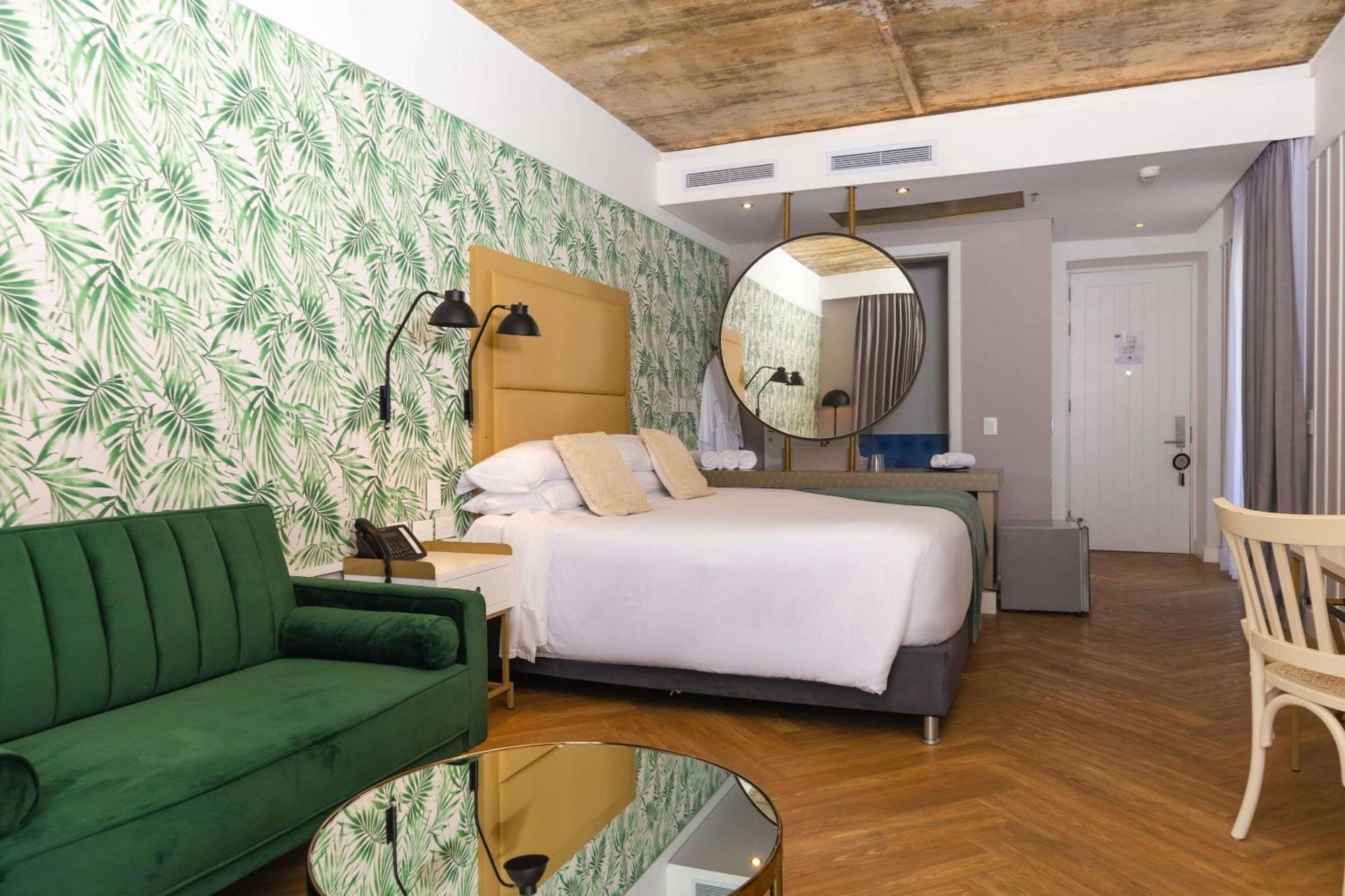 Faranda Collection Barranquilla, A Member Of Radisson Individuals Hotel Barranquilla  Luaran gambar Deluxe room