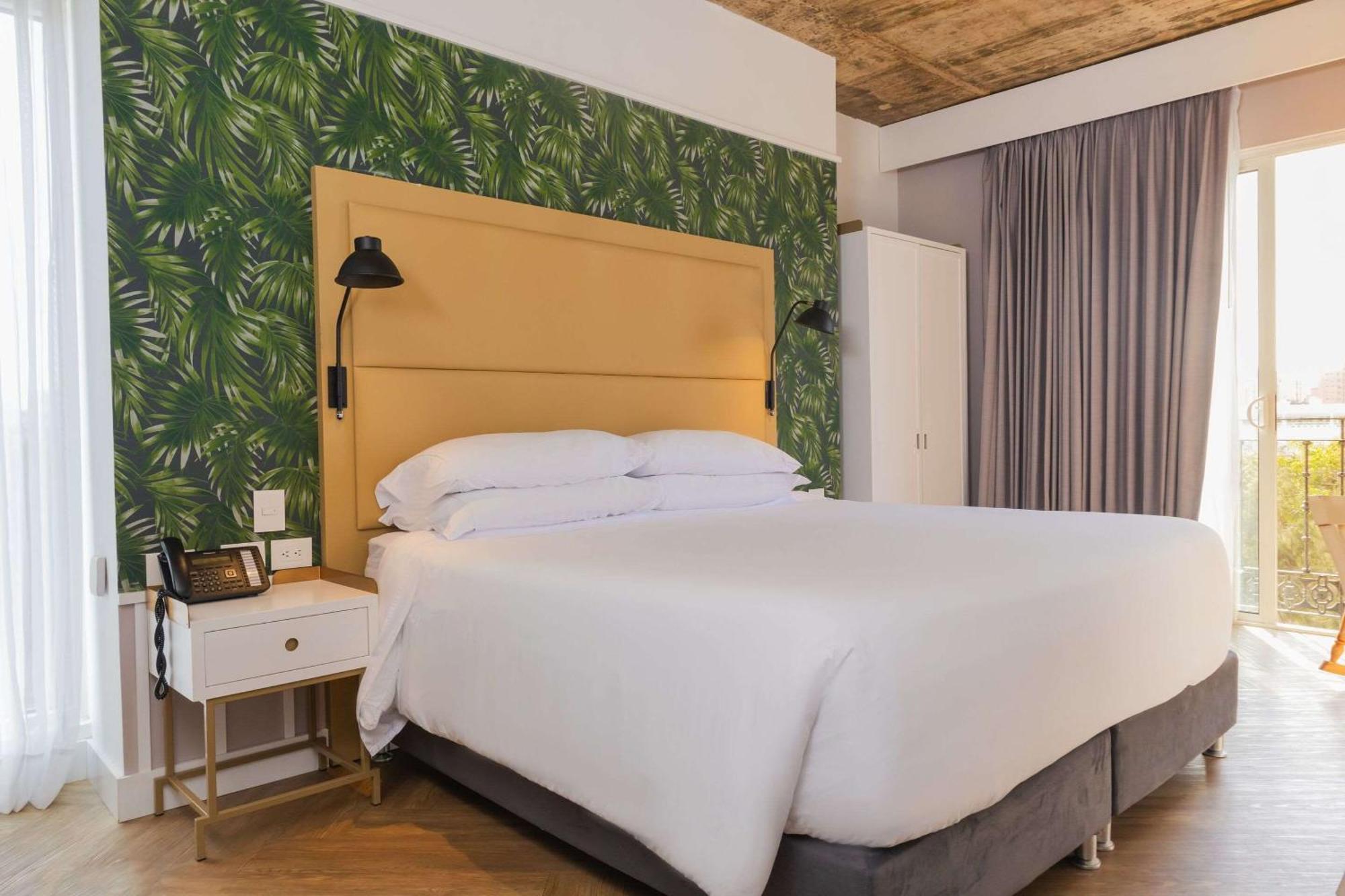 Faranda Collection Barranquilla, A Member Of Radisson Individuals Hotel Barranquilla  Luaran gambar A bedroom at the hotel